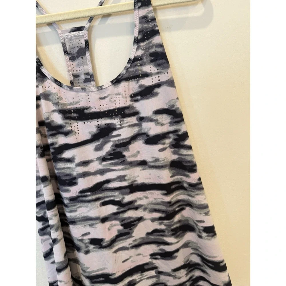 Lululemon Water Bound Singlet Wamo Camo Barely Pink‎ Women's Size 12
